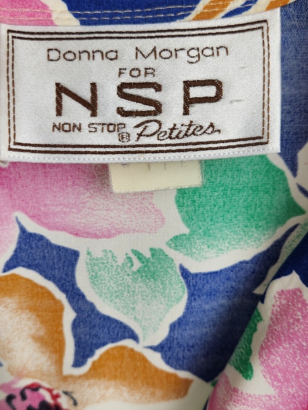 Vintage USA Union Made Donna Morgan Floral Dress. 7/8 - Picture 5 of 10